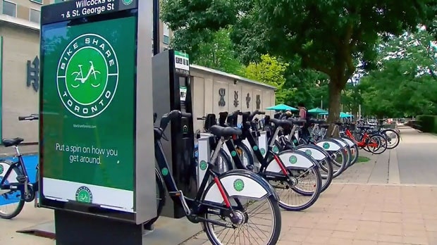 City bike shares represent a great way to power your sustainable activities 